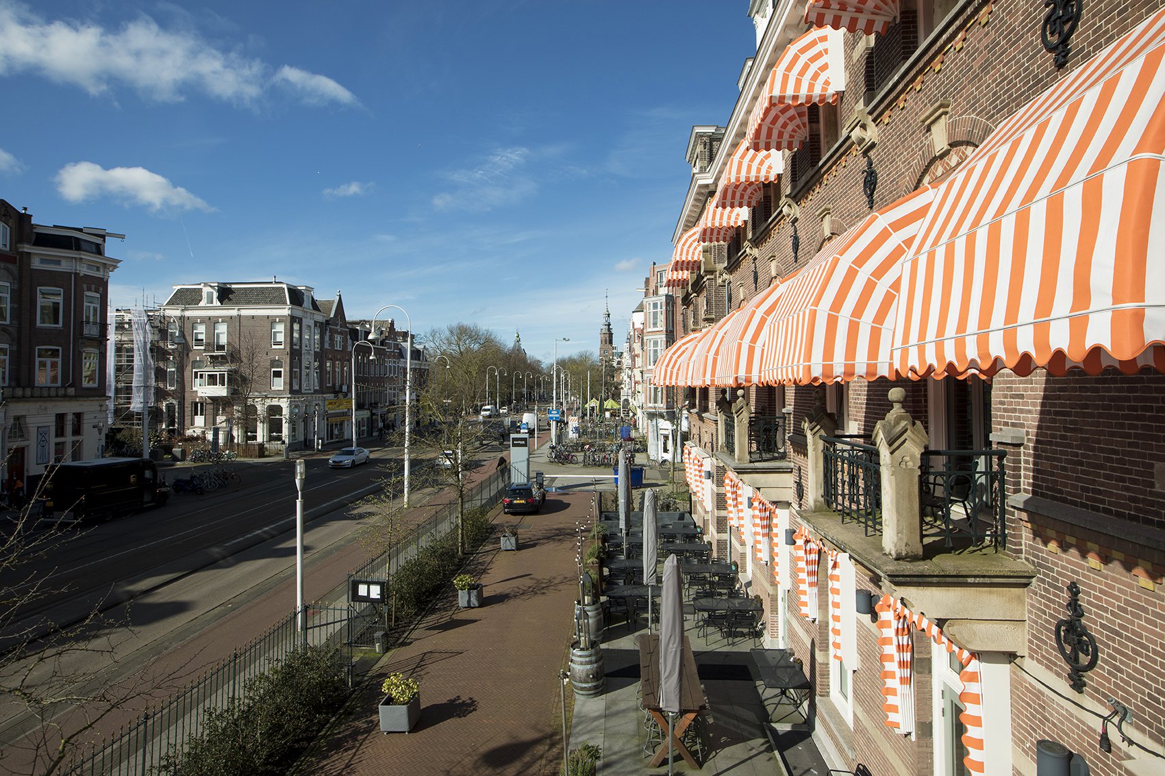 EH - THE MANOR HOTEL AMSTERDAM - VIEW - LINAEUSSTRAAT - 1_WEB.jpg